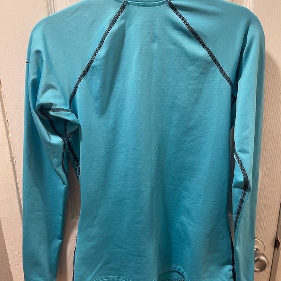 Nike Pro Light Blue Athletic Top - Picture 8 of 8